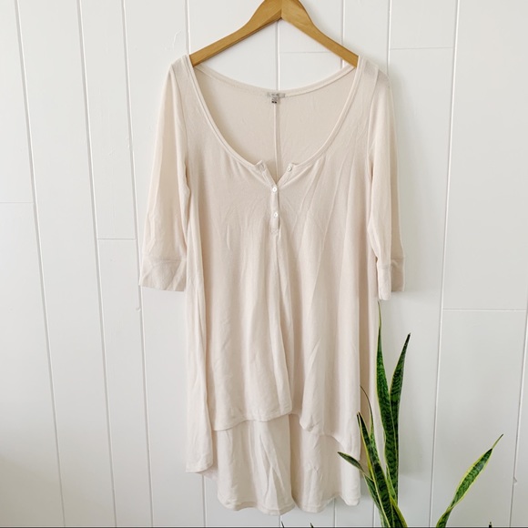 Urban Outfitters Ecoté Hummingbird Henley Top - Picture 2 of 3